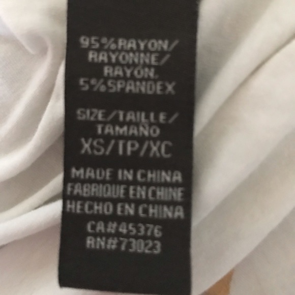 Adorable Spring tee - Picture 2 of 2